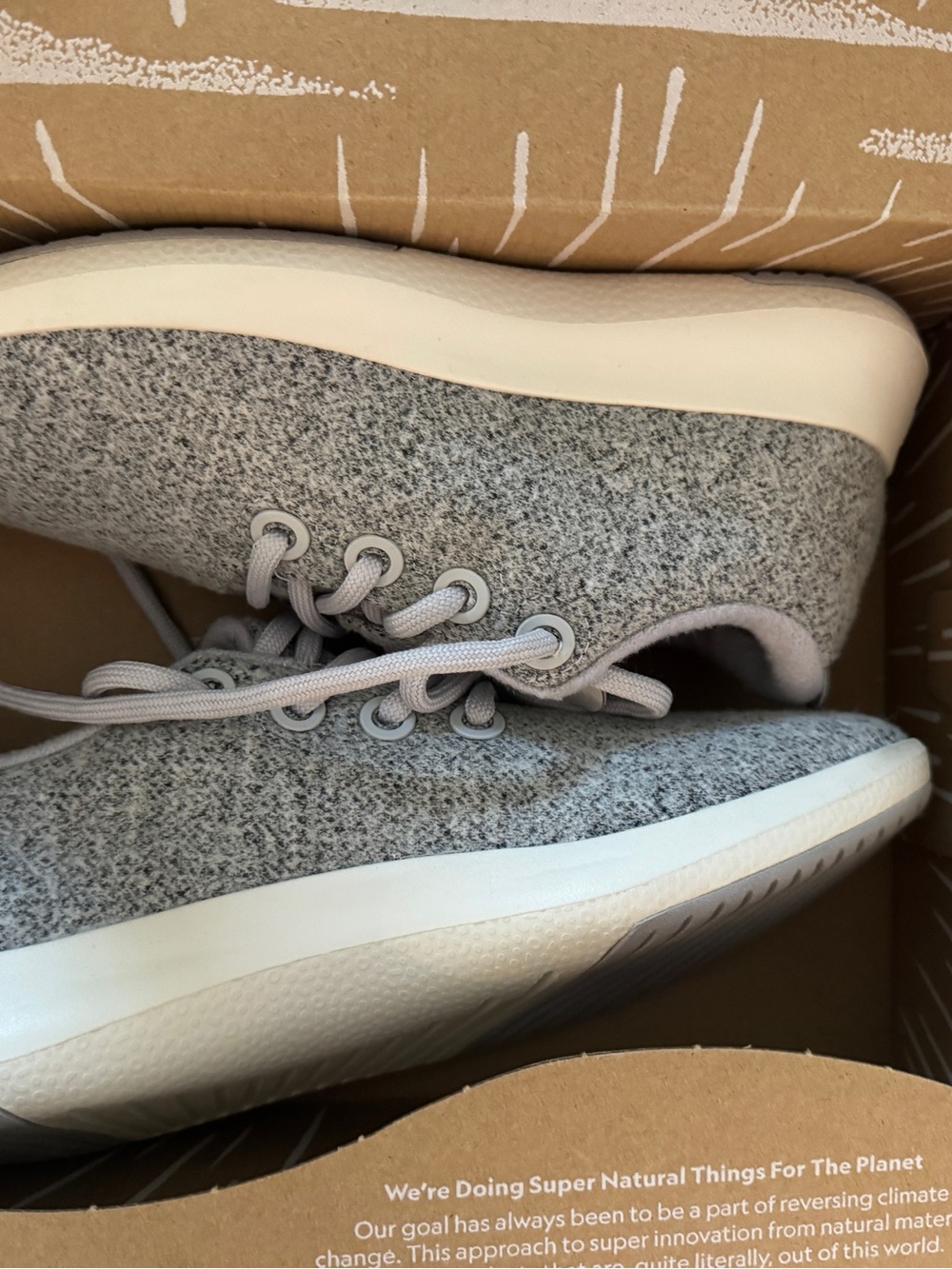 Allbirds Grey Wool Runner Casual Sneakers - Neutral Grey, size 8 women’s